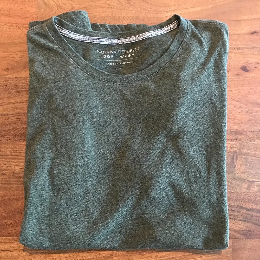 Banana Republic Heather Green Short Sleeve Tee